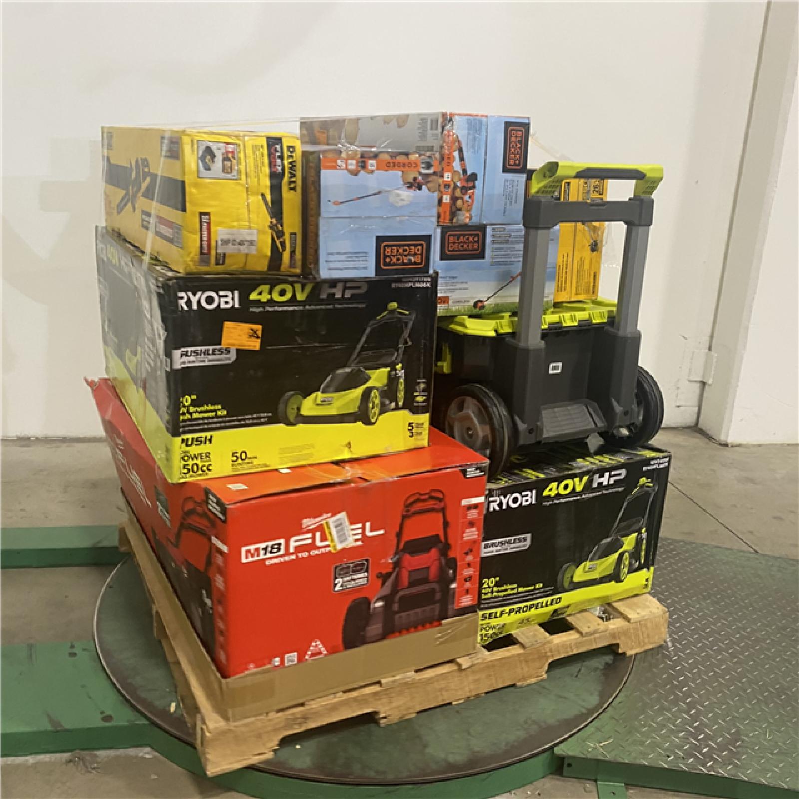 Dallas Location - As-Is Tool Pallet
