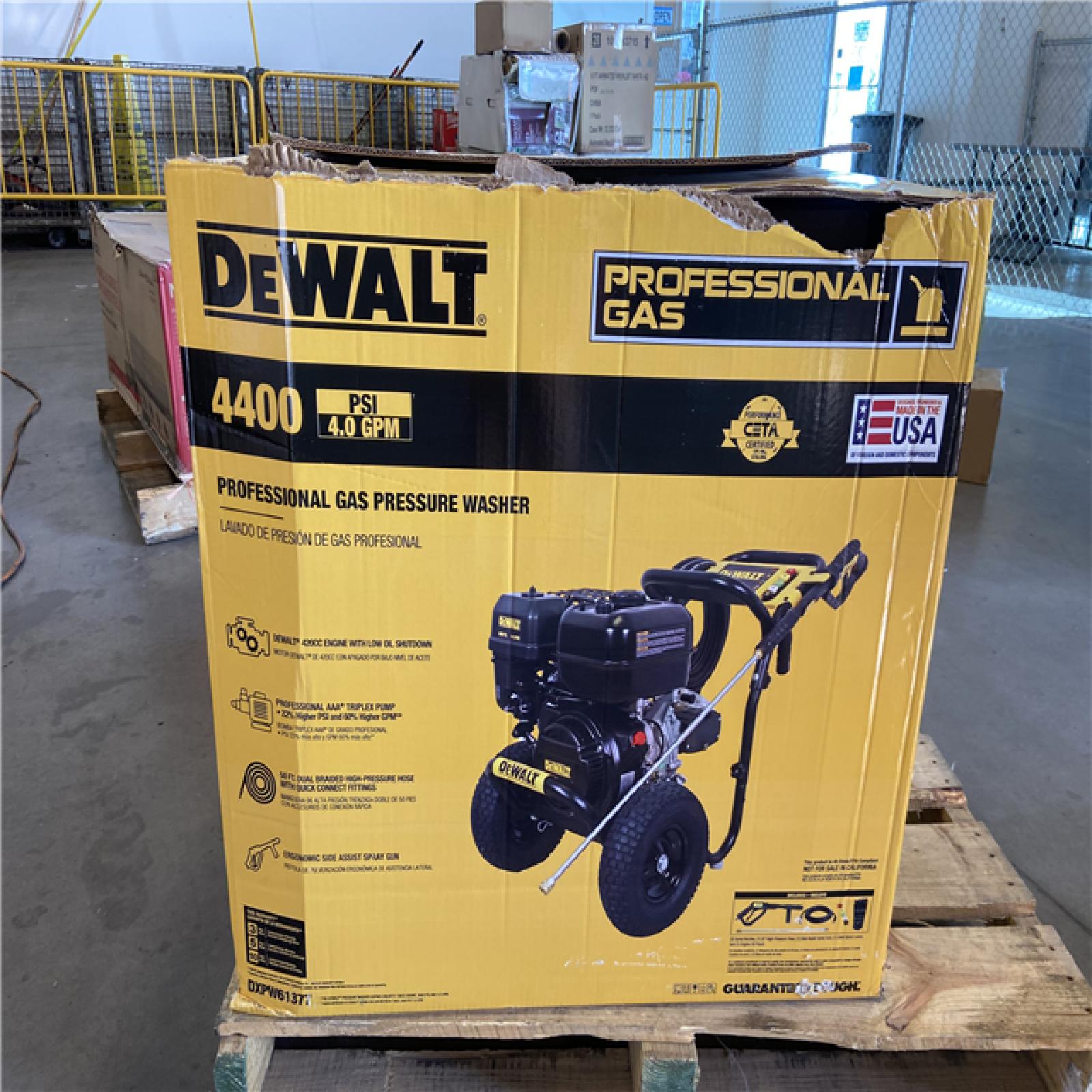 DALLAS LOCATION - DEWALT 4400 PSI 4.0 GPM Cold Water Gas Pressure Washer