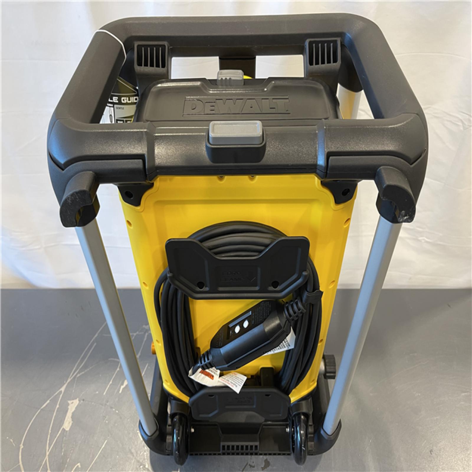 AS-IS - DEWALT 2100 PSI 1.2 GPM 13 Amp Cold Water Electric Pressure Washer