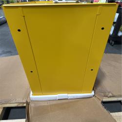 California AS-IS DeWalt 5-Drawer Tool Chest (Dents & Scratches)