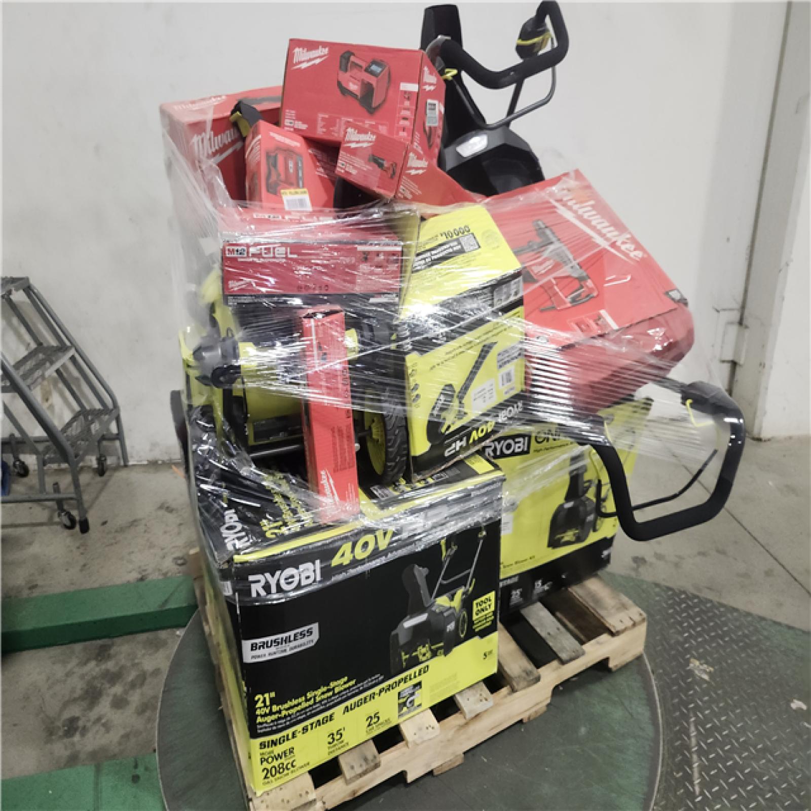 Dallas Location - As-Is Tool Pallet