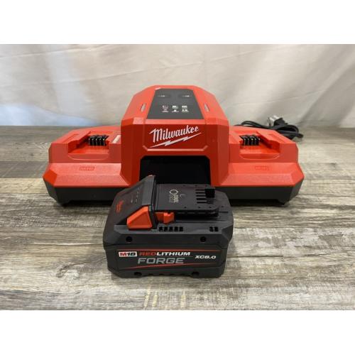 AS-IS Milwaukee 18V Lithium-Ion REDLITHIUM FORGE 8.0 Ah Battery Pack with 18V Dual Bay Simultaneous Super Charger