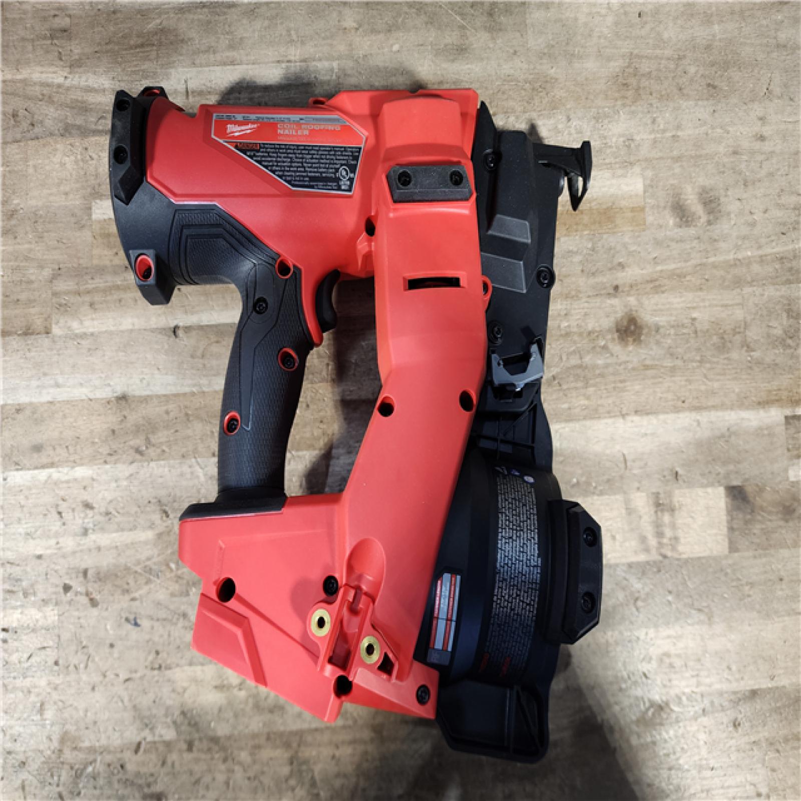 HOUSTON LOCATION - AS-IS Milwaukee FUEL 18-Volt Lithium-Ion Brushless Cordless Coil Roofing Nailer (Tool Only)