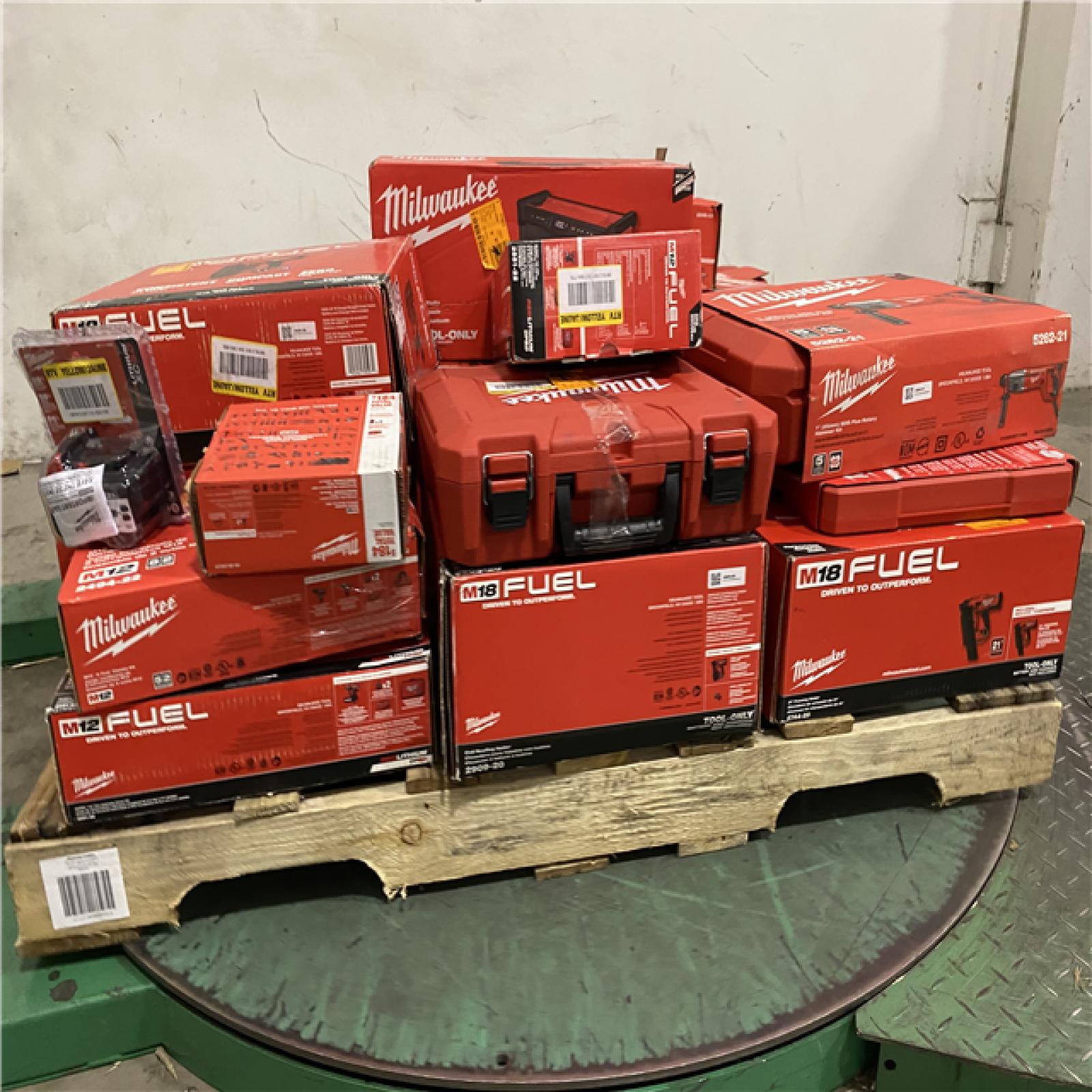 Dallas Location - As-Is MILWAUKEE Tool Pallet
