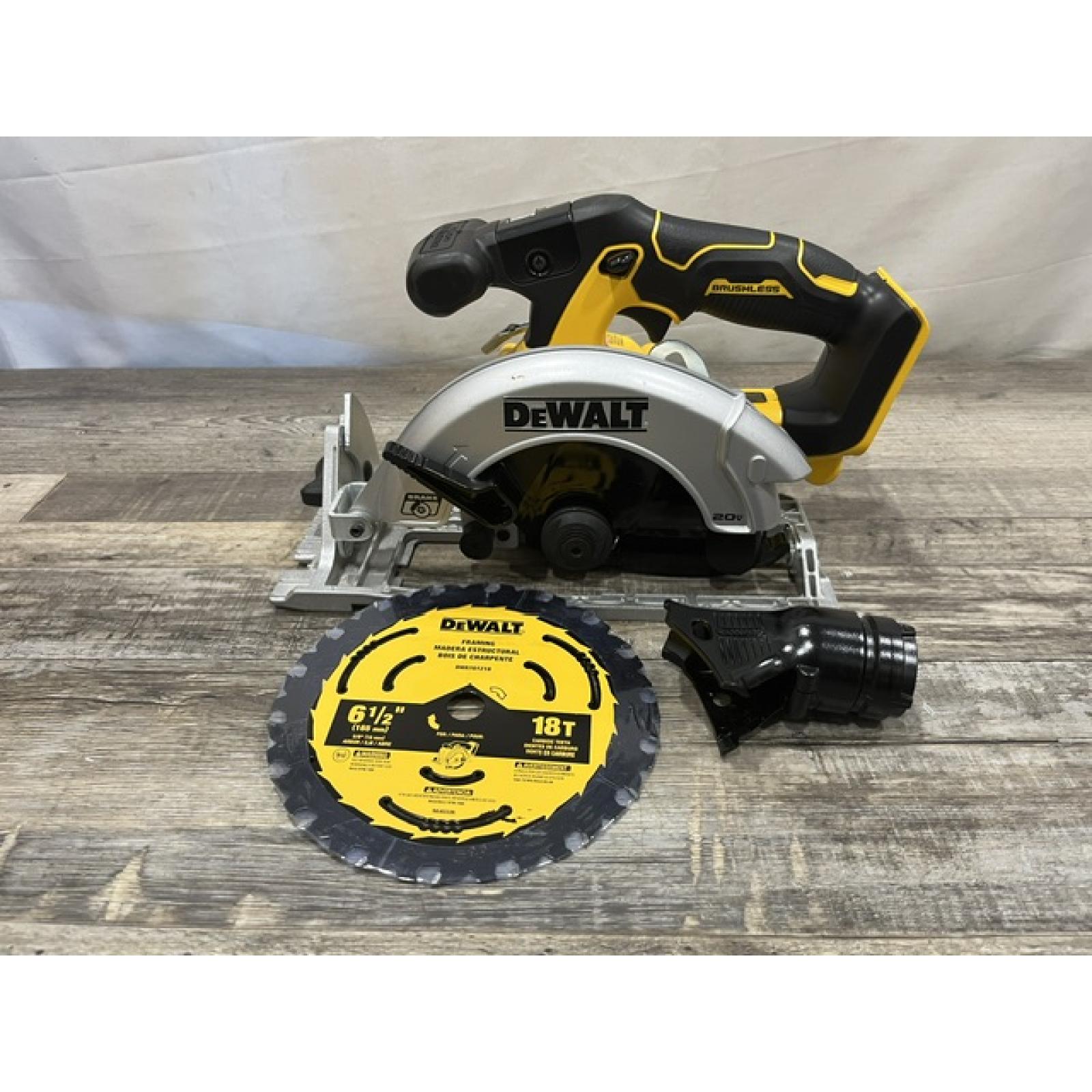 AS-IS DEWALT 20V MAX Cordless Brushless 6-1/2 in. Sidewinder Style Circular Saw (Tool Only)