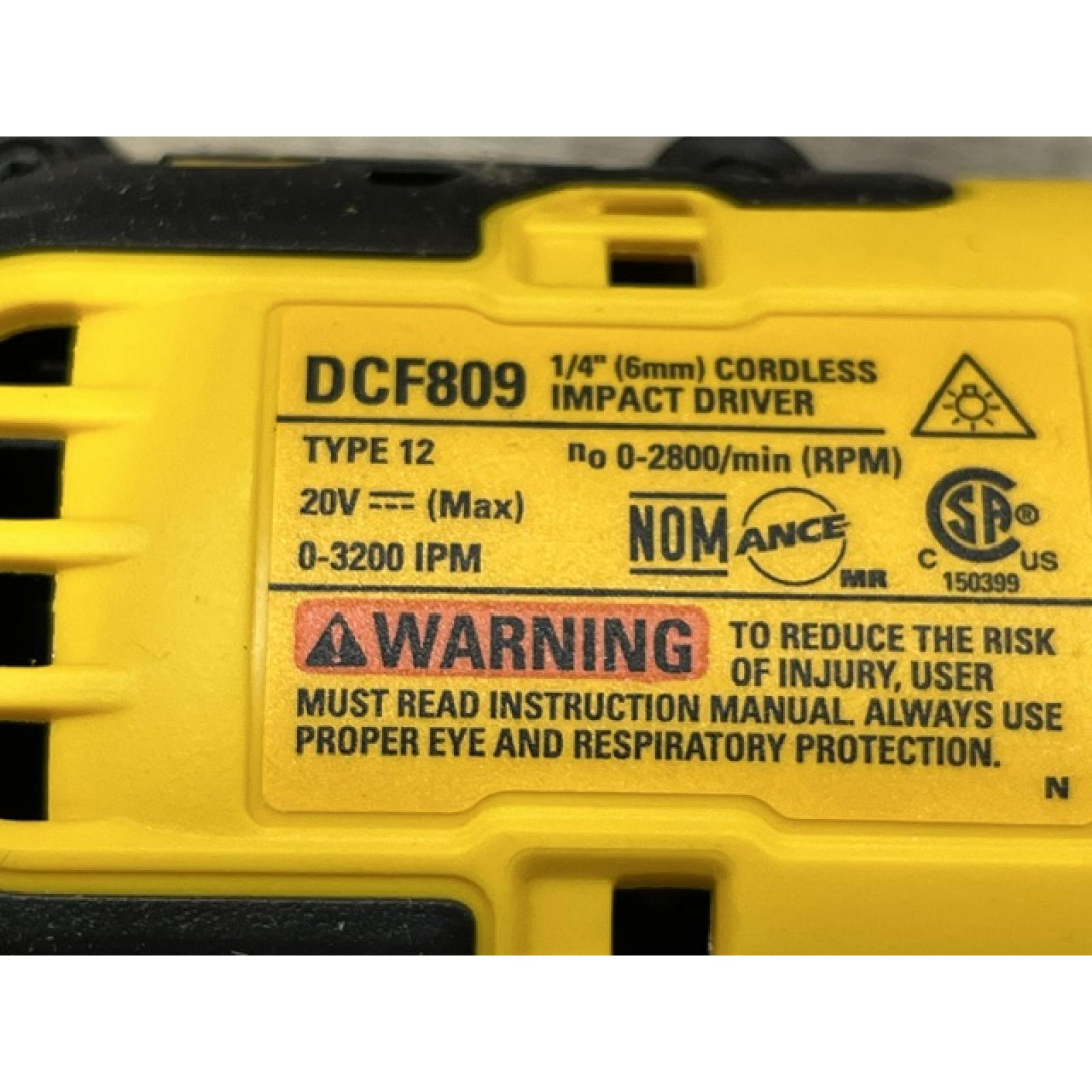 AS-IS DEWALT Atomic 20V Max Lithium-Ion Brushless Cordless Compact 1/4 in. Impact Driver Kit