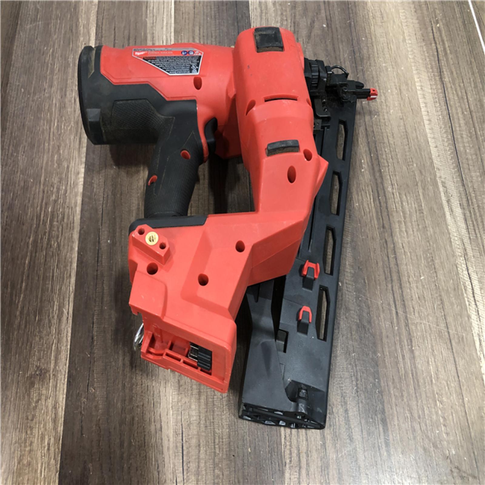 AS-IS Milwaukee  FUEL 18-Volt Lithium-Ion Brushless Cordless Gen II 16-Gauge Angled Finish Nailer (Tool-Only)
