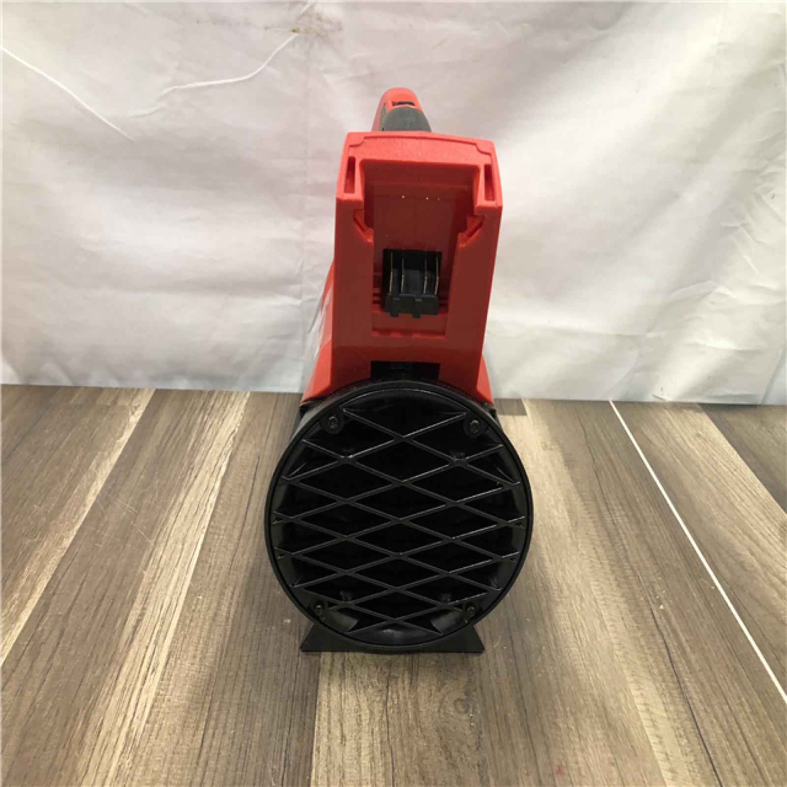 AS-IS Milwaukee FUEL 120 MPH 500 CFM 18V Brushless Cordless Battery Powered Leaf Blower Kit