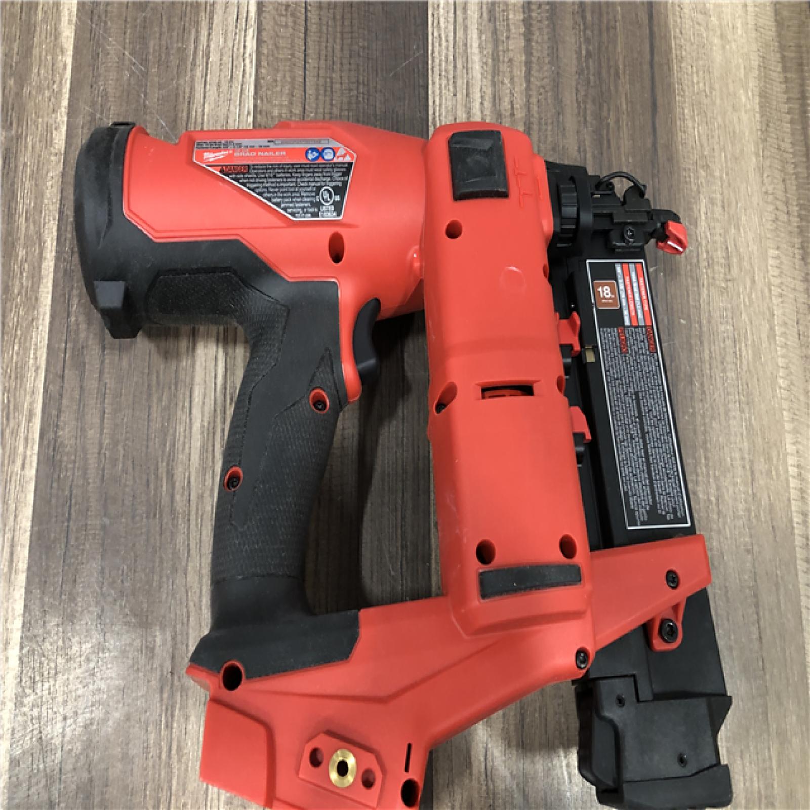 AS-IS Milwaukee FUEL 18-Volt Lithium-Ion Brushless Cordless Gen II 18-Gauge Brad Nailer (Tool-Only)