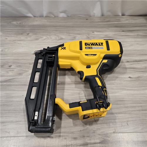 LIKE NEW! - DEWALT 20V MAX XR 16-Gauge Cordless Finish Nailer (Tool Only)