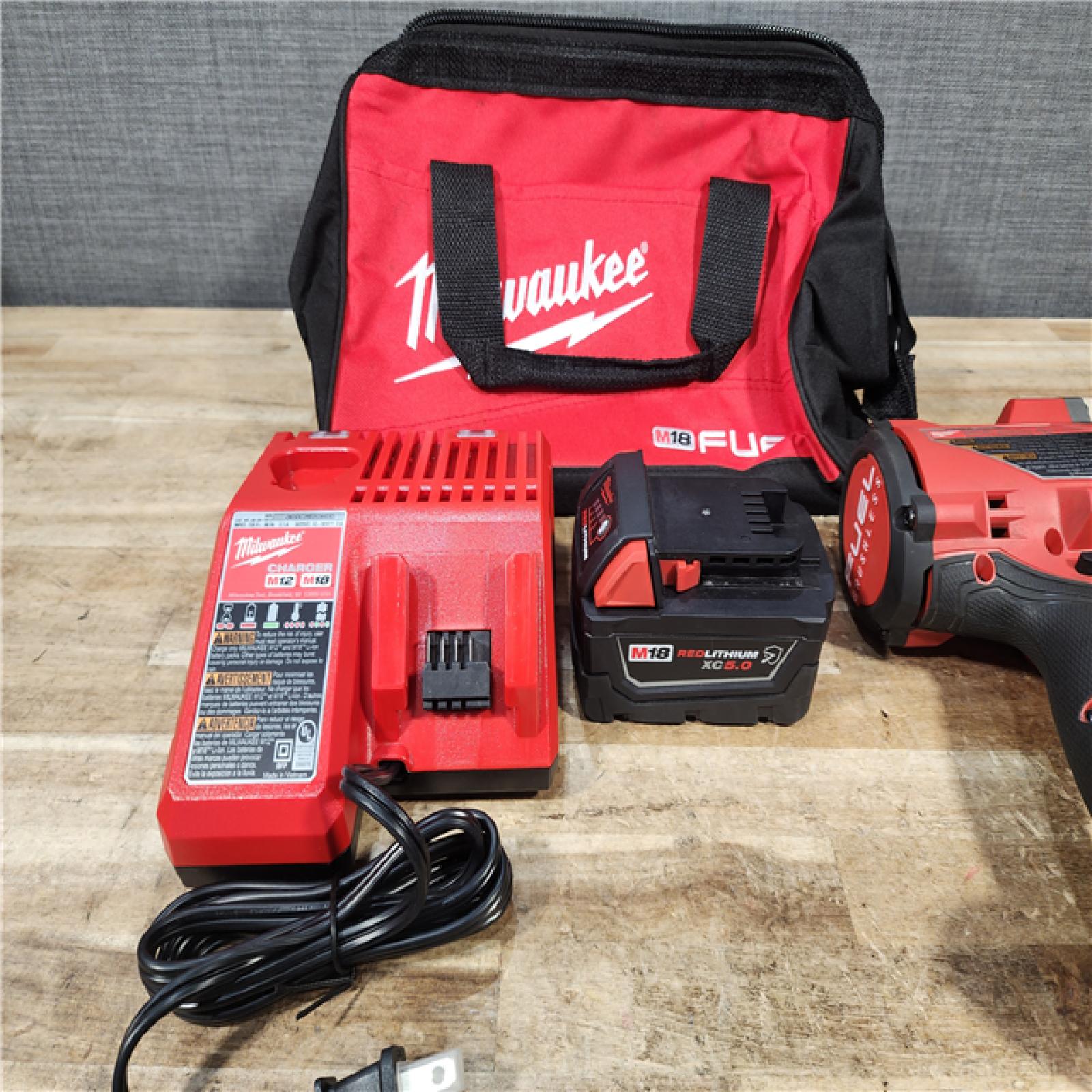 HOUSTON LOCATION - AS - IS Milwaukee FUEL 18V Lithium-Ion Brushless Cordless 1/2 in. Impact Wrench w/Friction Ring Kit