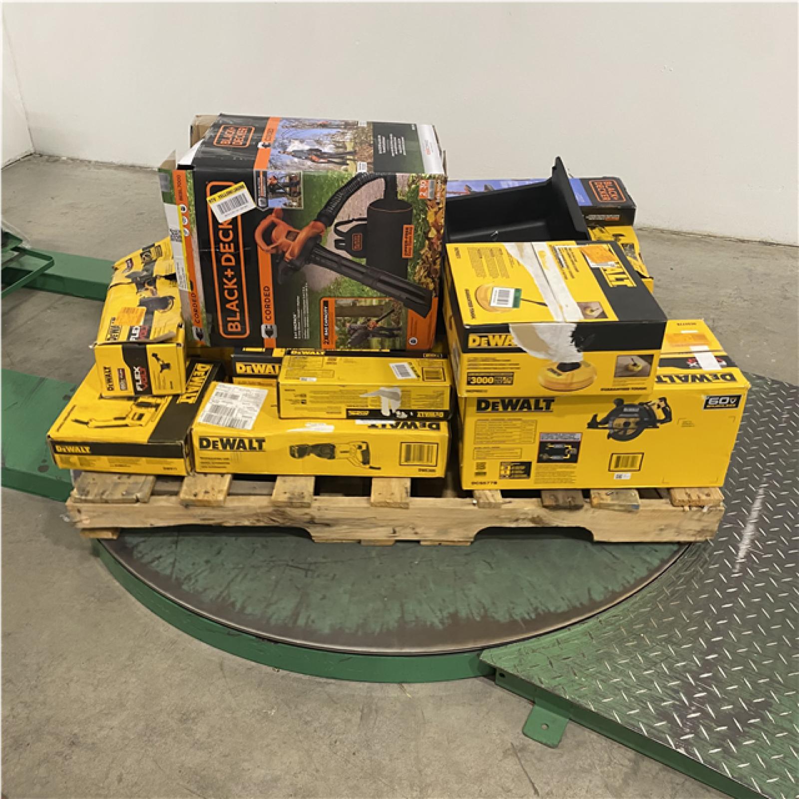 Dallas Location - As-Is Tool Pallet