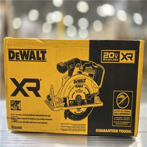 NEW! - DEWALT 20V MAX Cordless Brushless 6-1/2 in. Sidewinder Style Circular Saw (Tool Only)