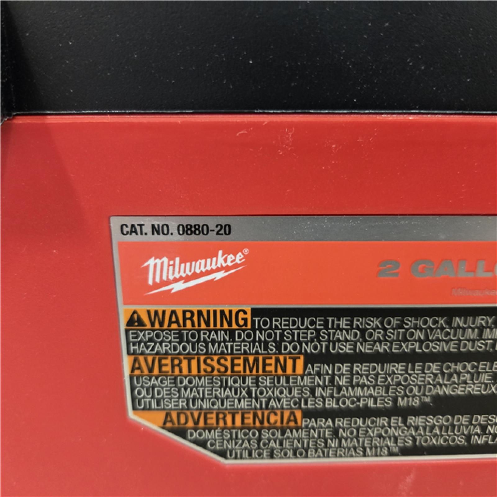 AS-IS Milwaukee M18 Vacuum 2Gal Hose Access (Tool-Only)