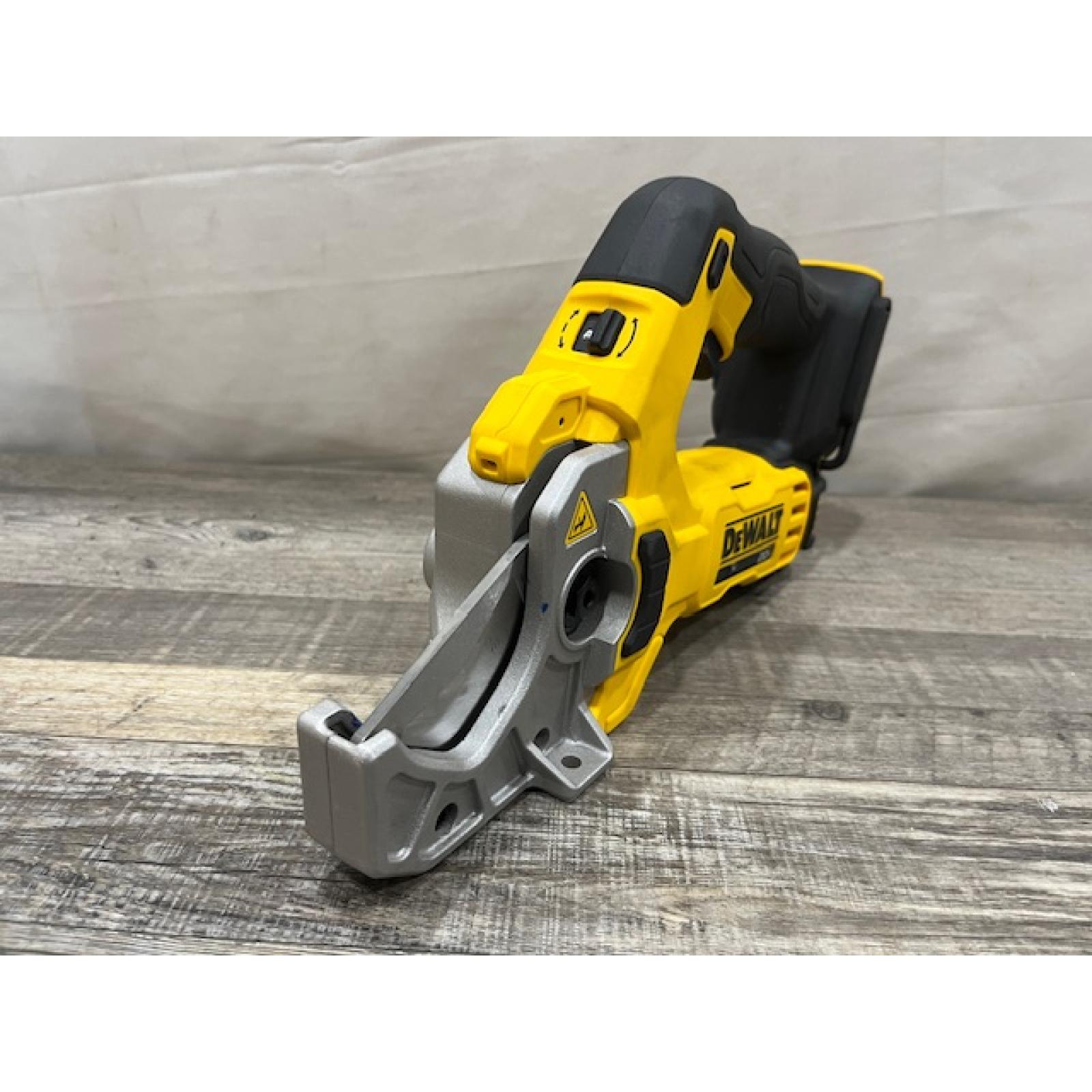 AS-IS DEWALT 20V MAX Cordless Plastic Tubing Cutter (Tool Only)