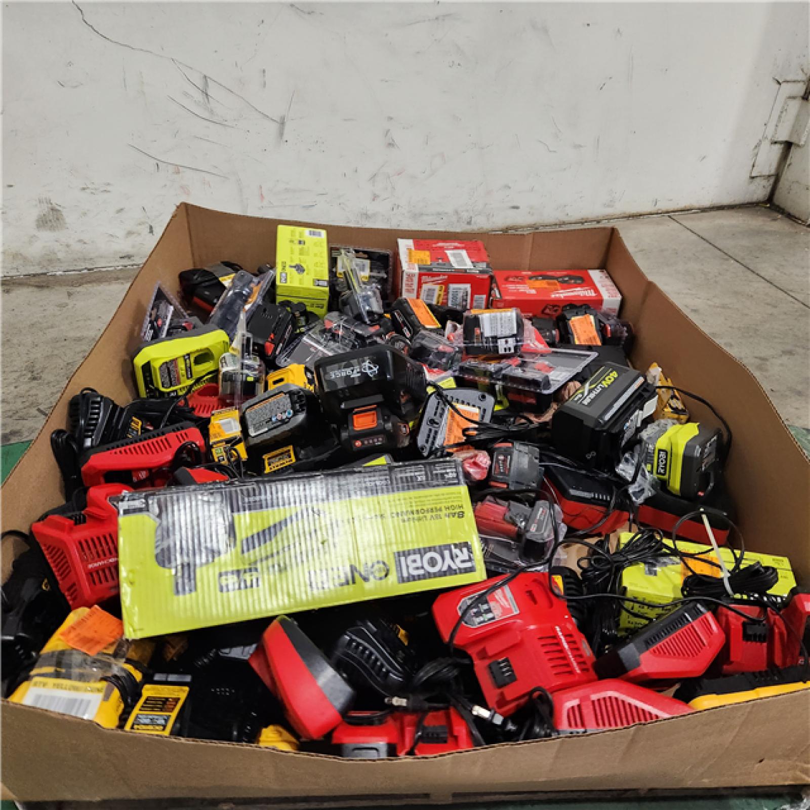 Dallas Location - As-Is Battery & Charger  Pallet
