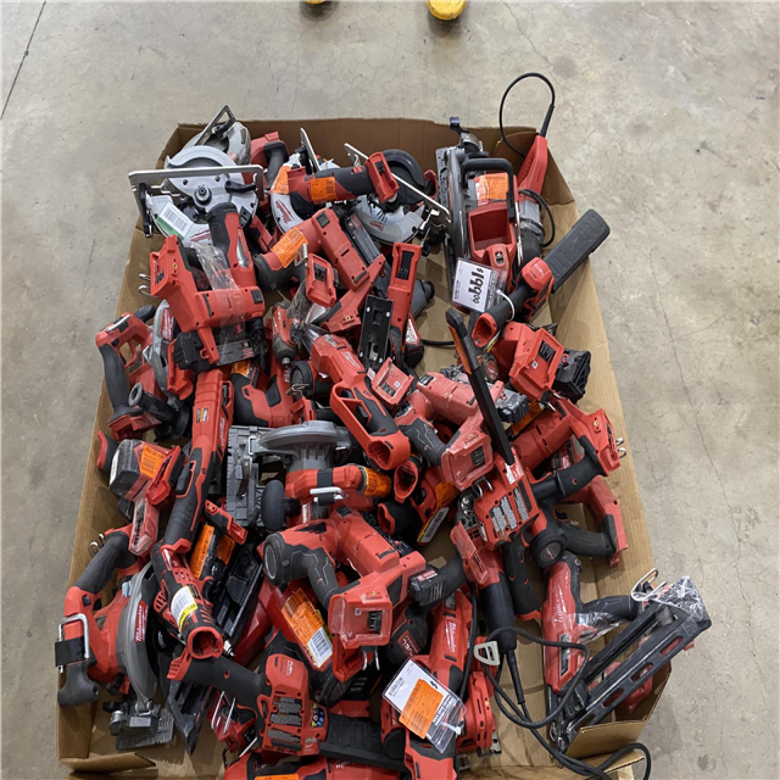 Houston Location AS IS - Tool Pallet