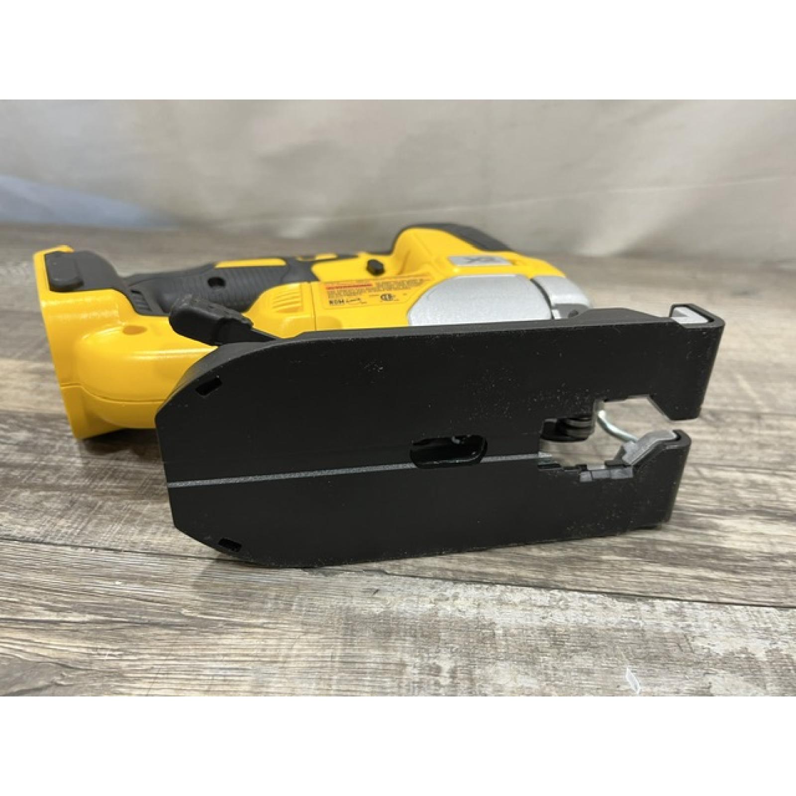 AS-IS DEWALT 20V MAX XR Cordless Brushless Jigsaw (Tool Only)