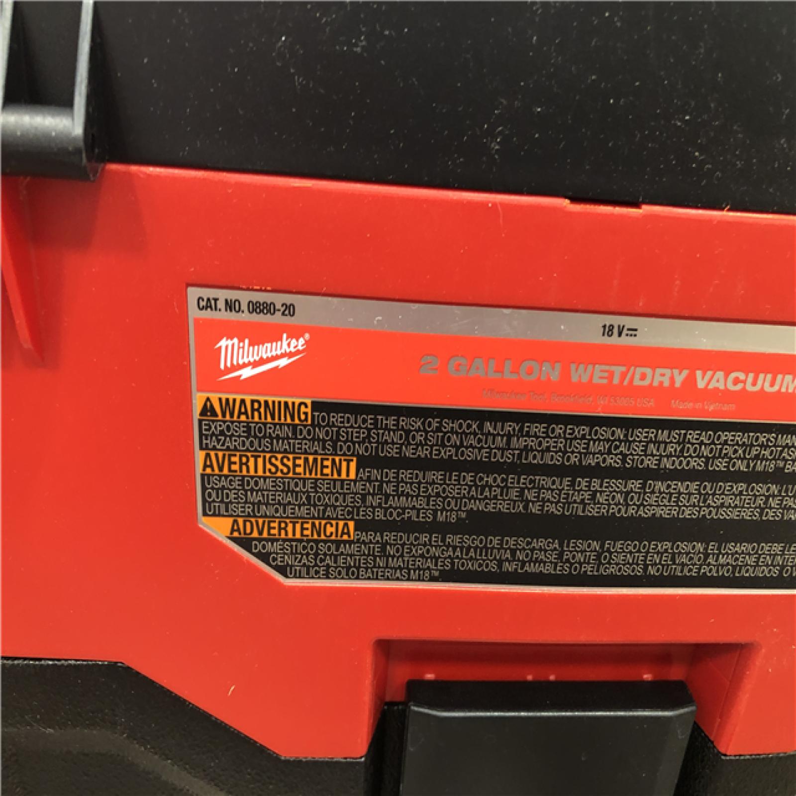 AS-IS Milwaukee  FUEL PACKOUT 18-Volt Lithium-Ion Cordless 2.5 Gal. Wet/Dry Vacuum (Vacuum-Only)