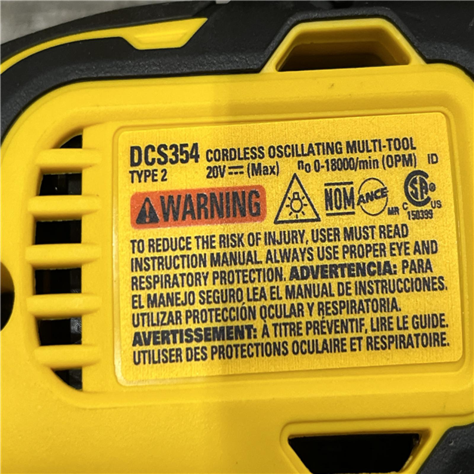 AS-IS DEWALT ATOMIC 20-Volt Lithium-Ion Cordless Brushless (4-Tool) Combo Kit