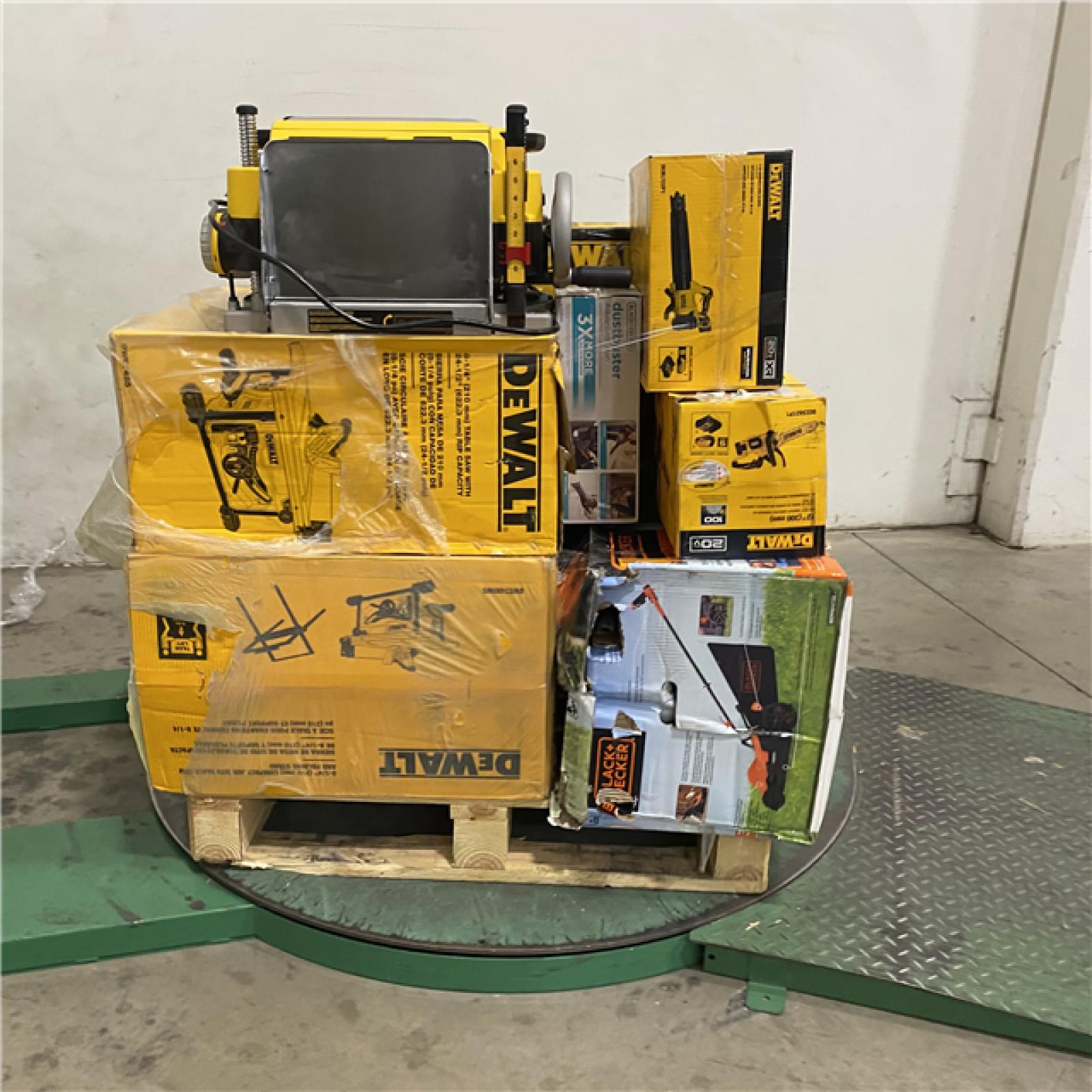 Dallas Location - As-Is DEWALT Tool Pallet