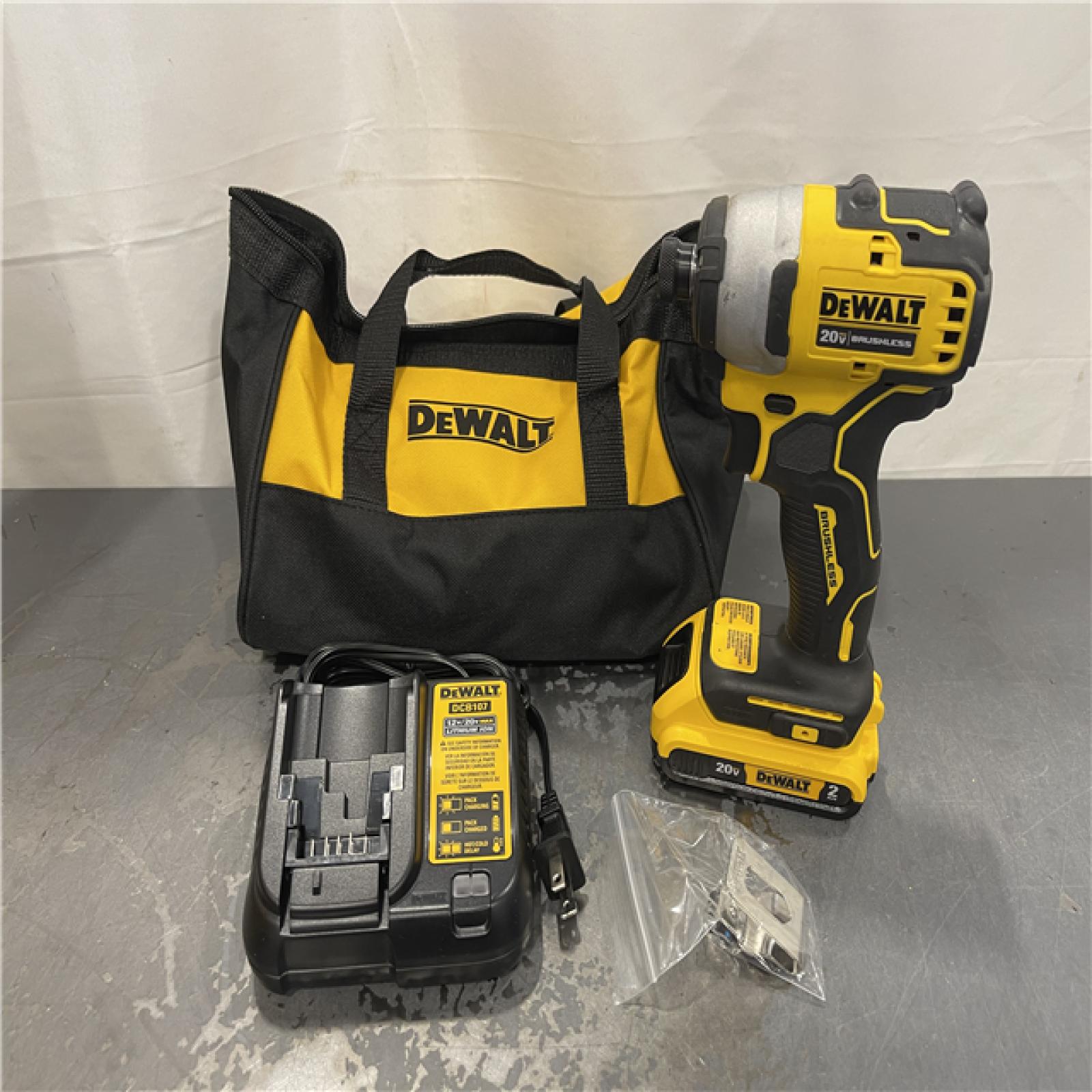 AS-IS - DEWALT ATOMIC 20V MAX* Brushless Cordless Compact 1/4 in. Impact Driver Kit