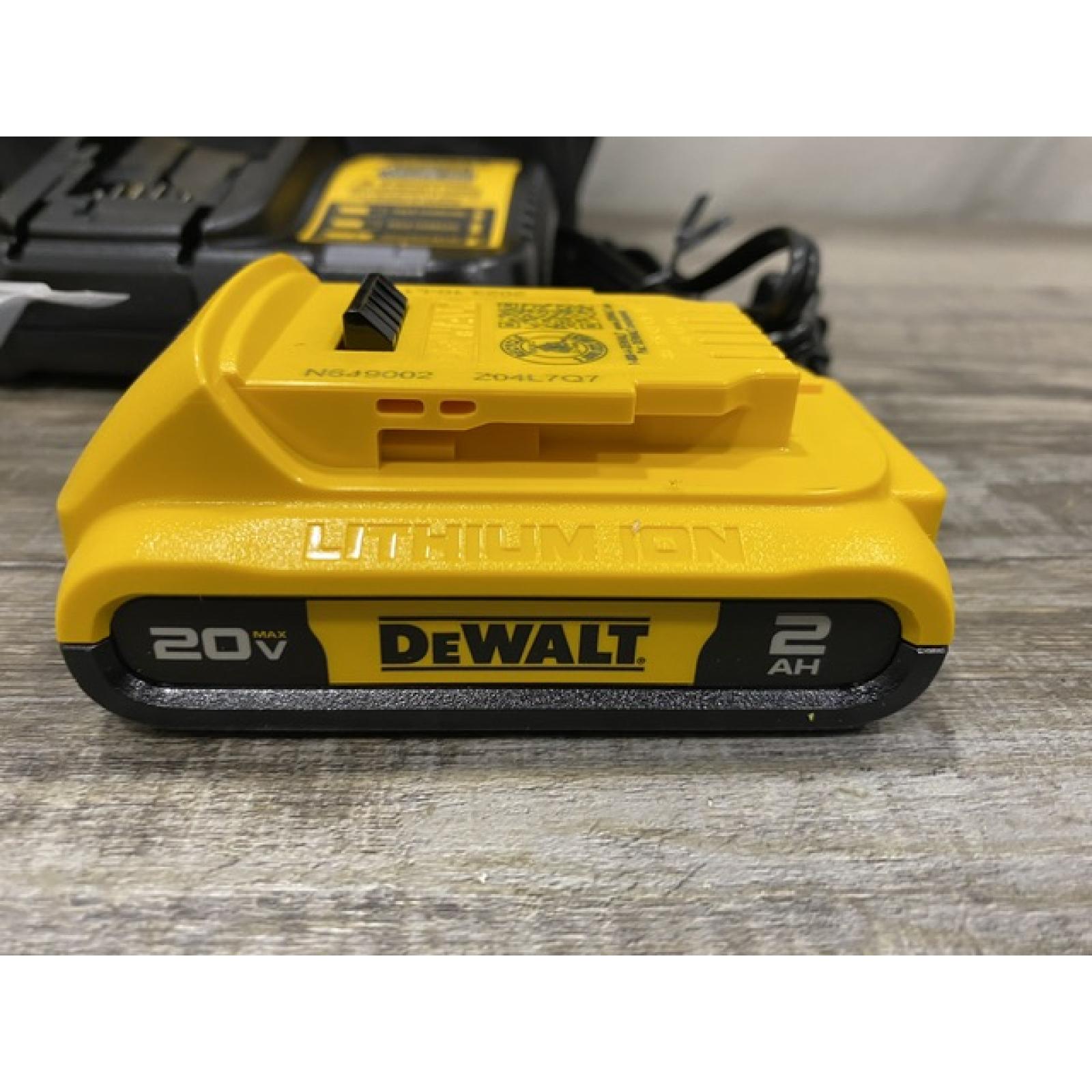 AS-IS DEWALT Atomic 20V Max Lithium-Ion Brushless Cordless Compact 1/4 in. Impact Driver Kit