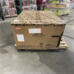 DALLAS LOCATION- NEW!- Traeger Woodridge Pro Plus Pellet Grill in Black