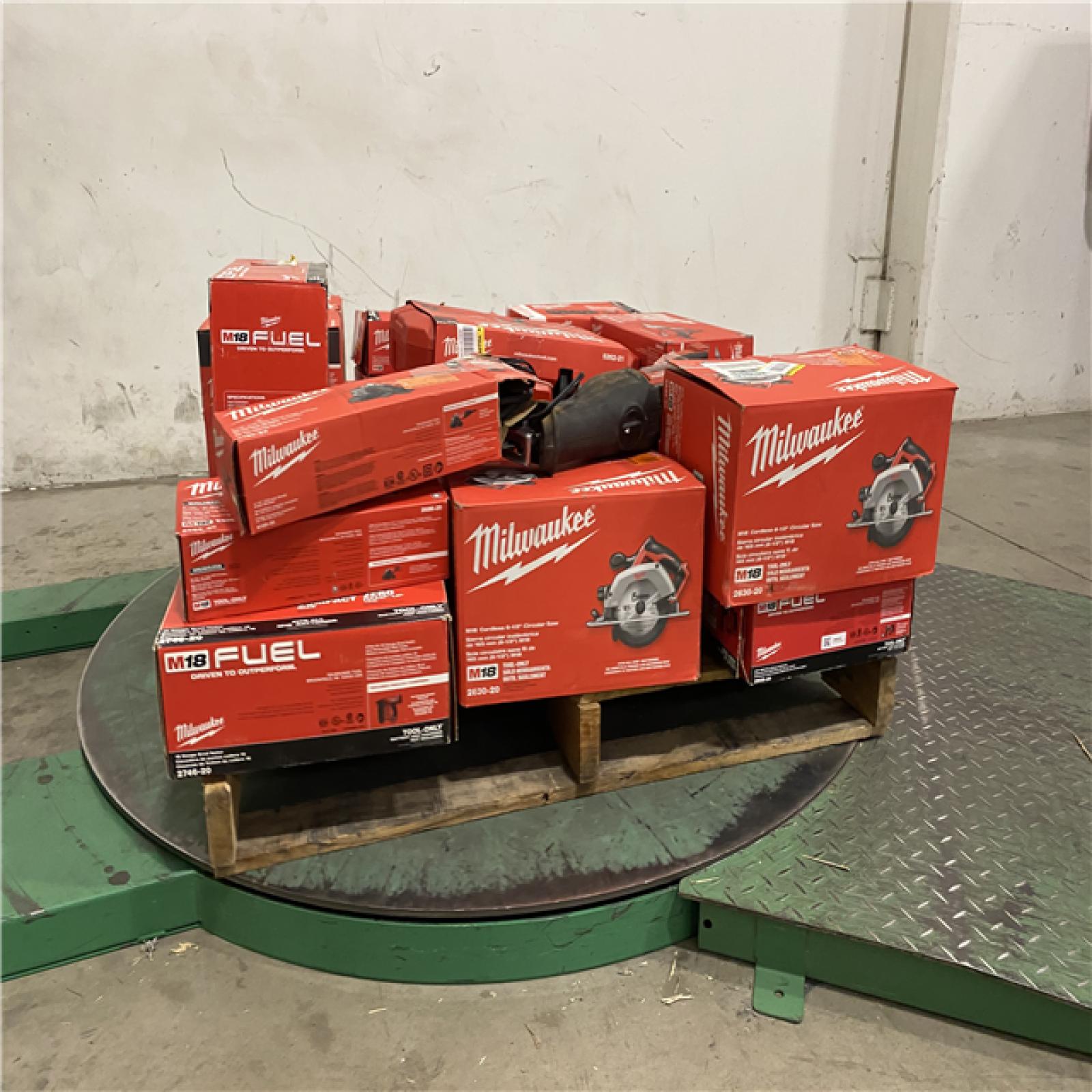 Dallas Location - As-Is MILWAUKEE Tool Pallet