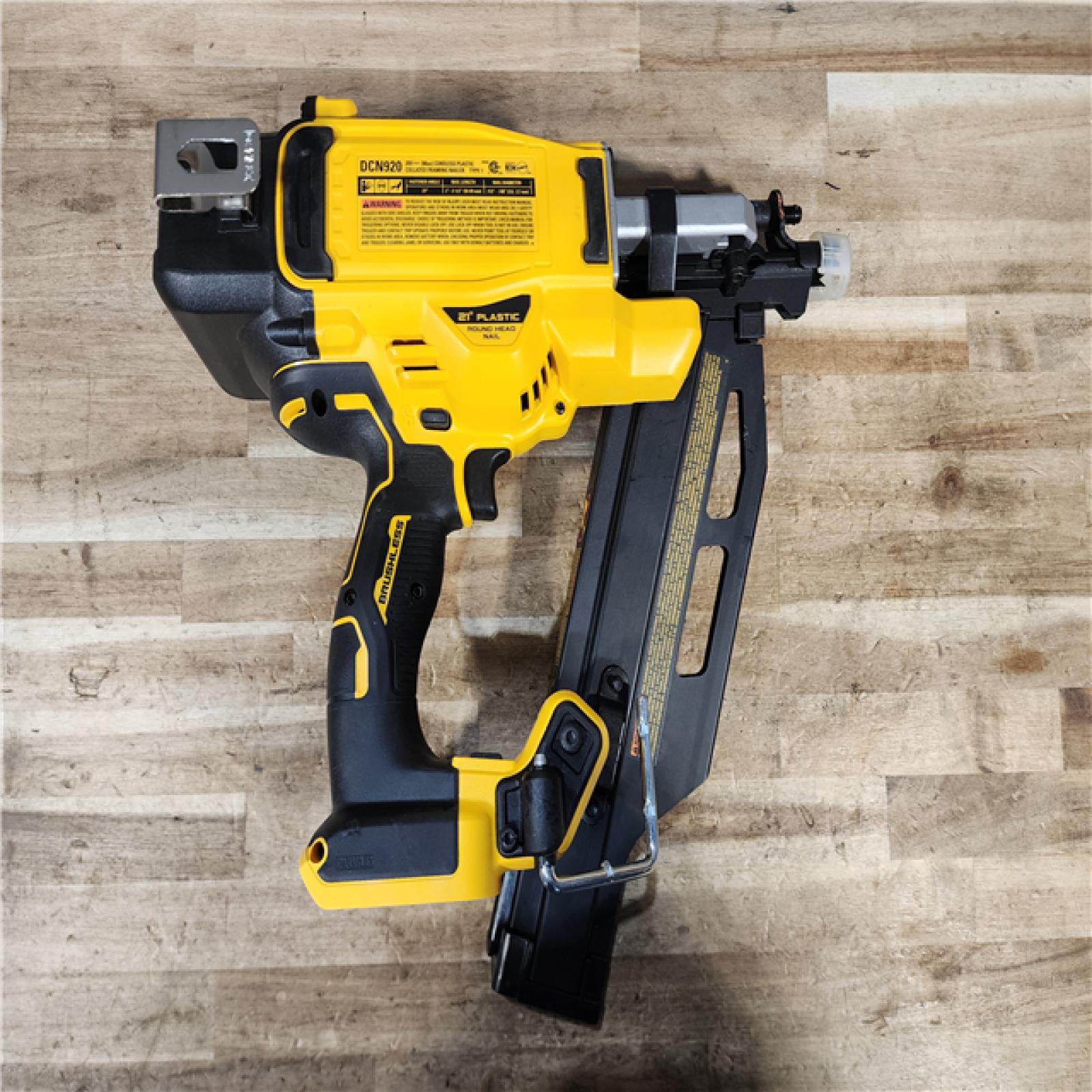 HOUSTON LOCATION - AS-IS DEWALT 20-Volt 21° Cordless Framing Nailer (Tool-Only)