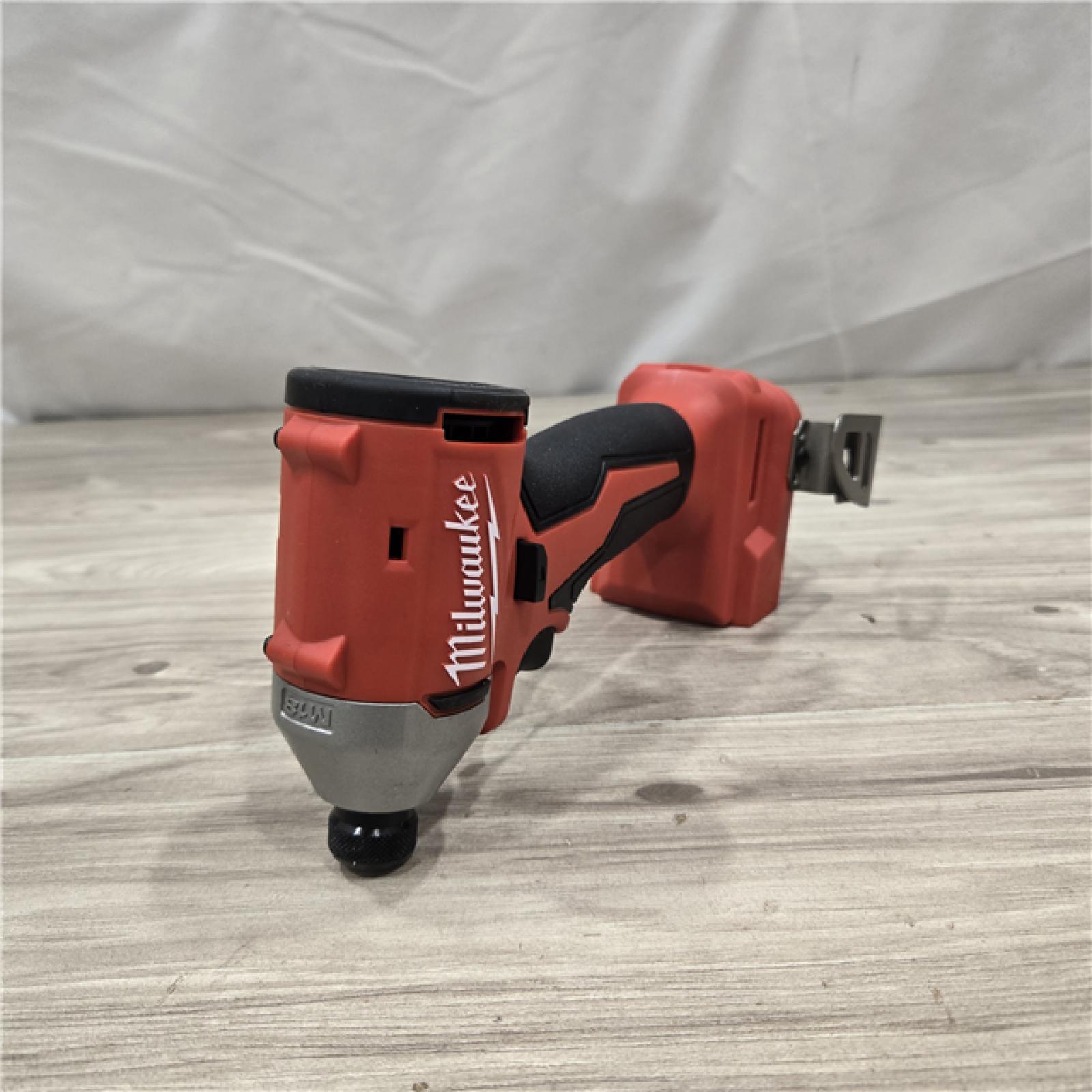 AS-IS Milwaukee M18 Compact 1/4  Hex Impact Driver Kit