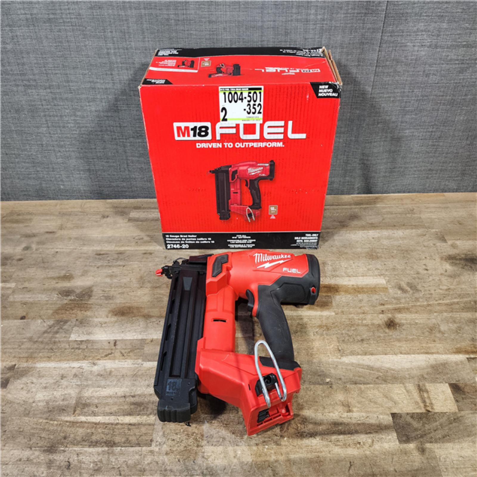 HOUSTON LOCATION - AS-IS Milwaukee M18 Fuel 18V Brushless 18-Gauge Brad Nailer 2746-20 (Bare Tool)