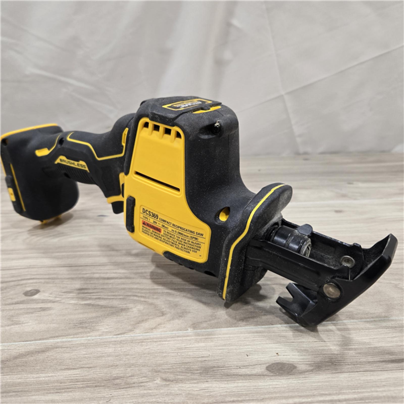 AS-IS DeWalt 20V MAX ATOMIC Cordless Brushless 4-Tool Combo Kit