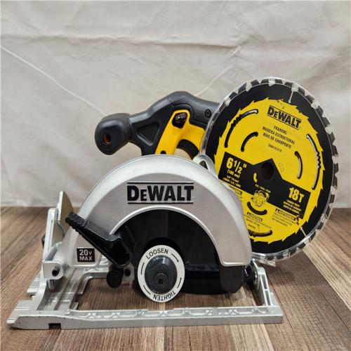 AS-IS- DEWALT 20-Volt MAX 7-1/4 in. Cordless Circular Saw (Tool Only)