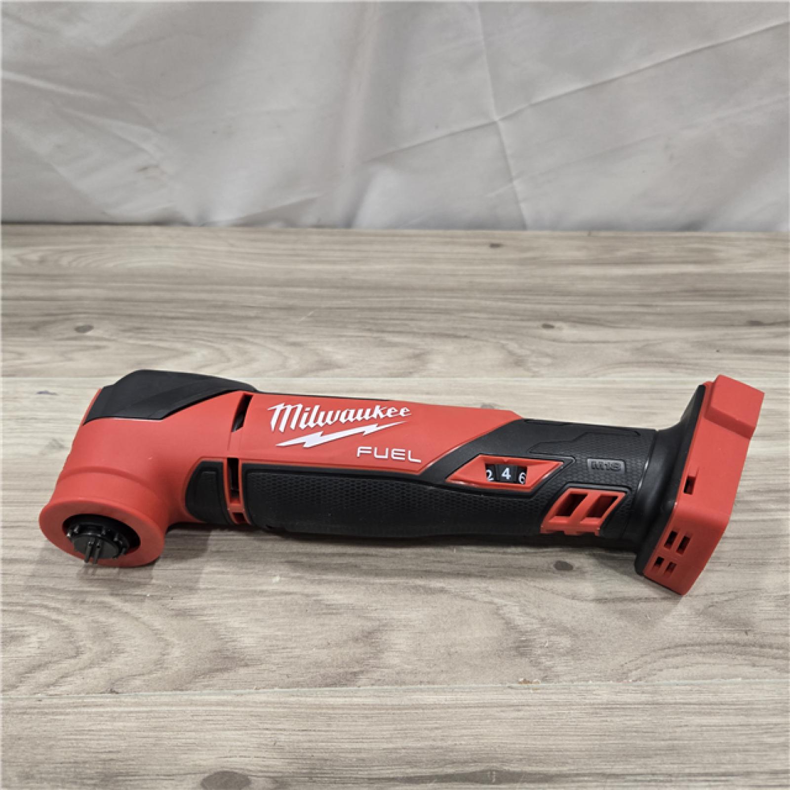 AS-IS Milwaukee 2836-20 18V Cordless Oscillating Multi-Tool (Tool Only)