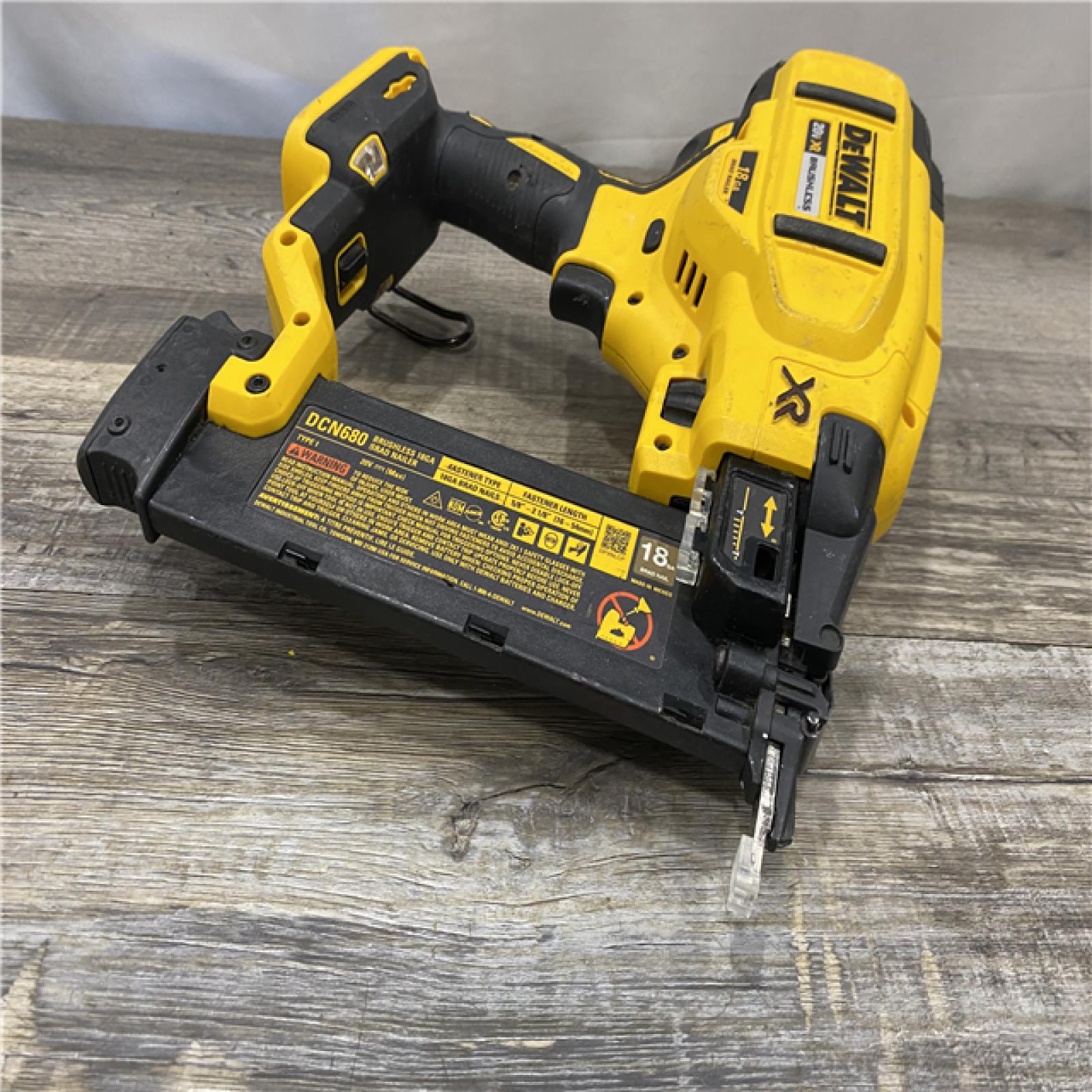 AS-IS DEWALT 20V MAX XR Lithium-Ion Electric Cordless 18-Gauge Brad Nailer (Tool Only)