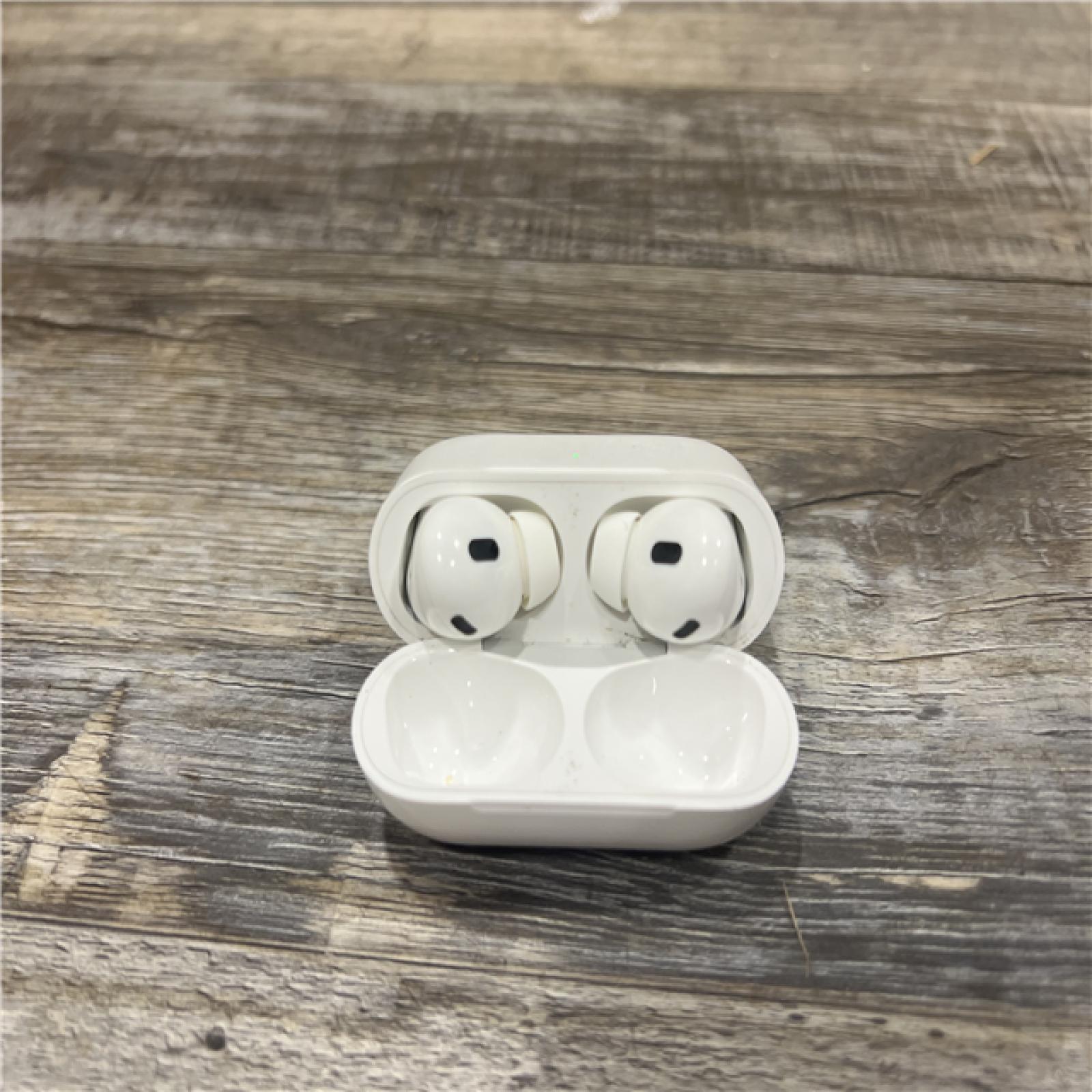 AS-IS AirPods Pro (2nd generation) with MagSafe Case