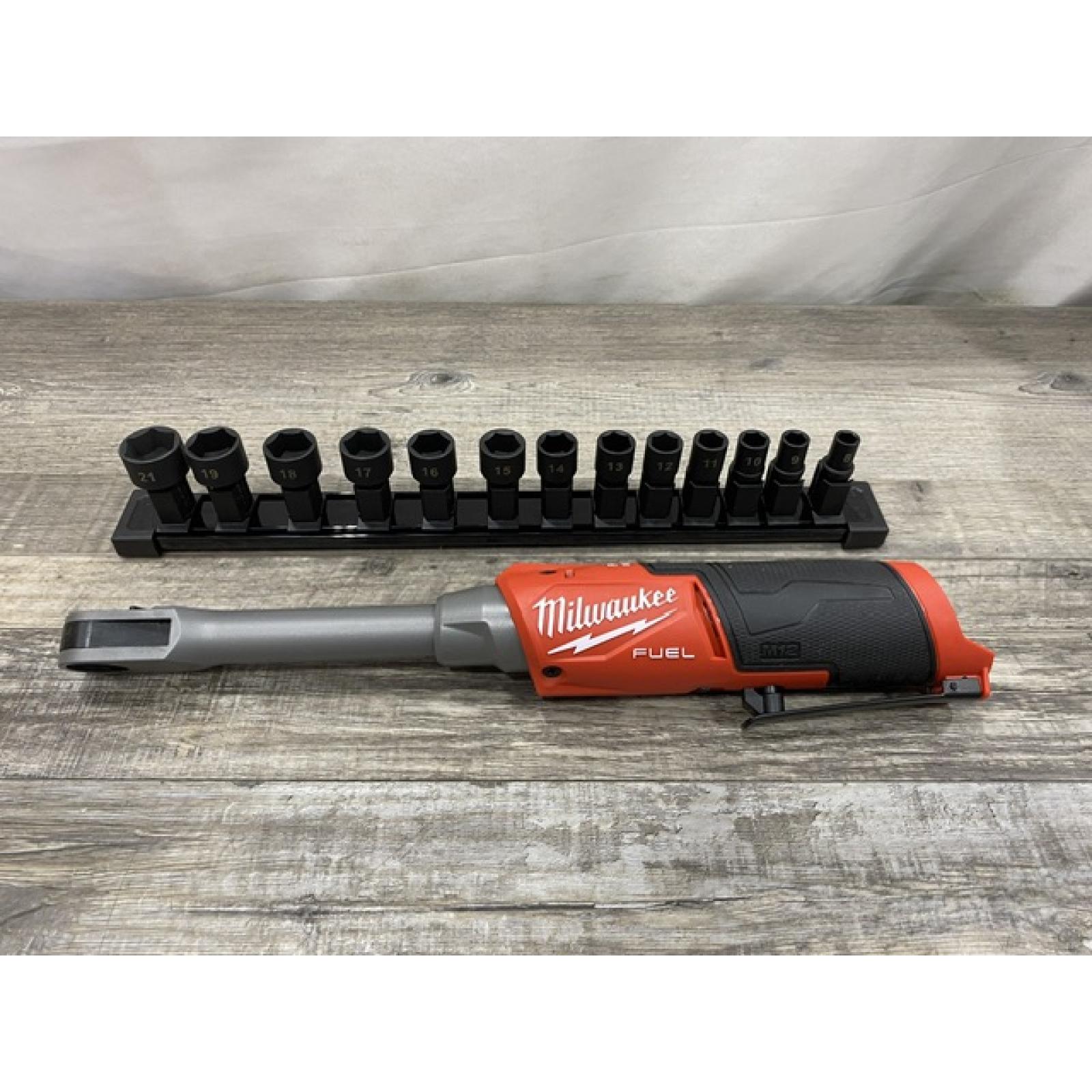 AS-IS Milwaukee  FUEL INSIDER 12V Lithium-Ion Brushless Cordless 1/4 in. - 3/8 in. Extended Reach Box Ratchet (Tool-Only)