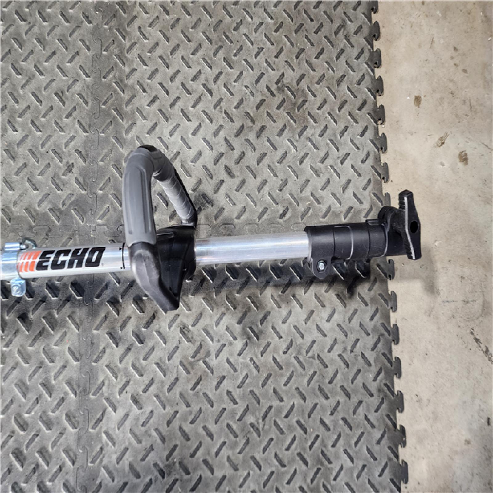 HOUSTON LOCATION - AS-IS ECHO 21.2 Cc Gas 2-Stroke Attachment Capable Power Head for Use with Pro Attachment Series