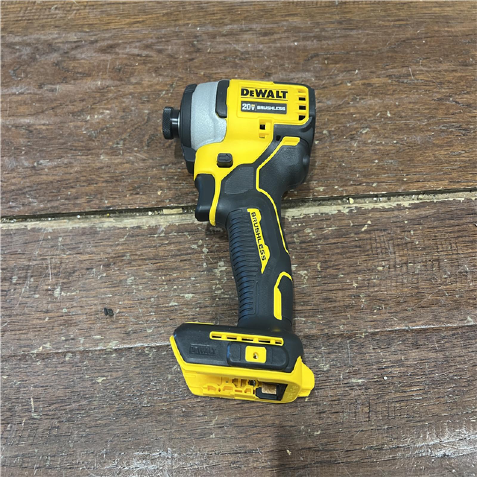 AS-IS DeWALT ATOMIC 20V MAX Cordless Compact Impact Driver Kit W/ Li-Ion Battery, 1/4, Brushless
