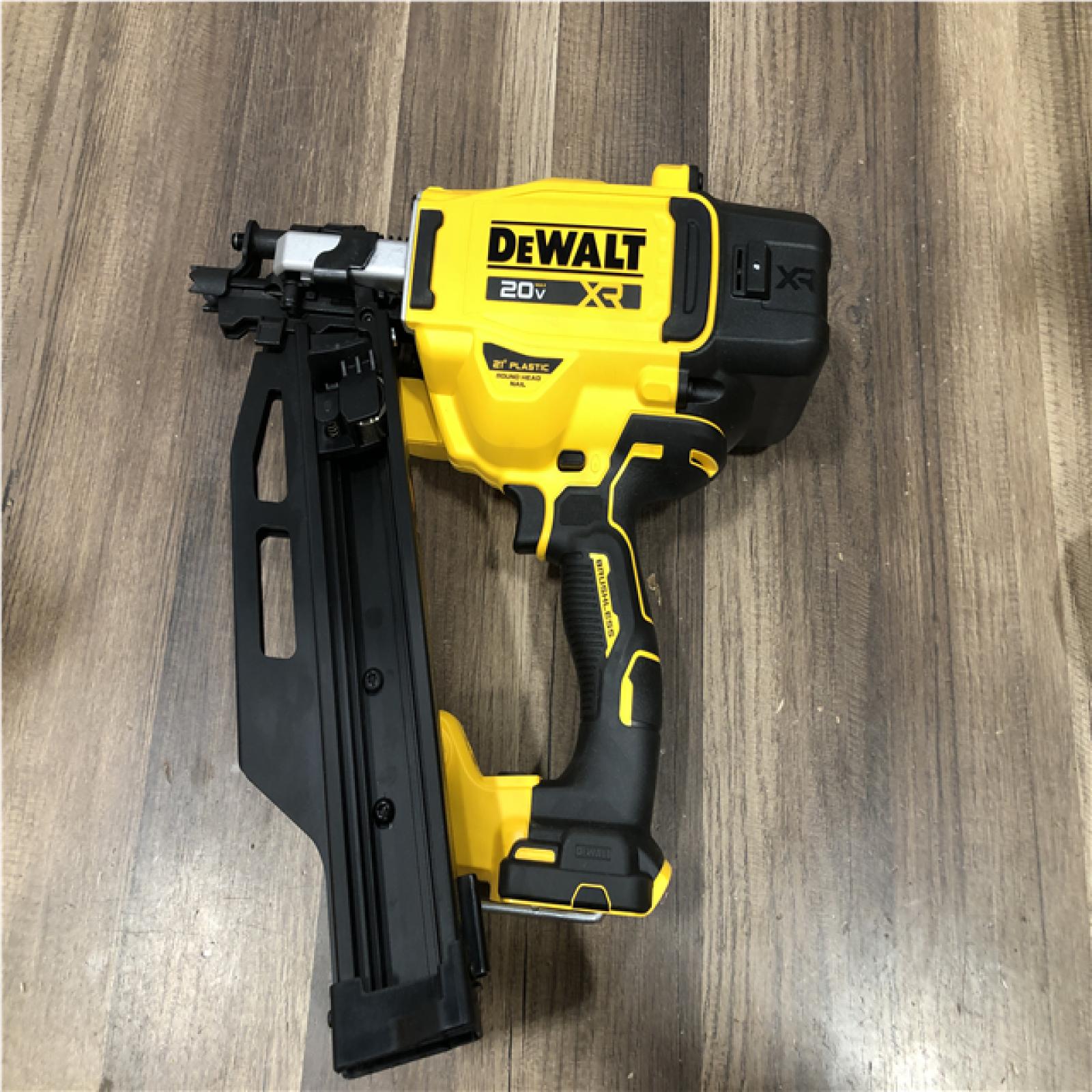 AS-IS DEWALT 20-Volt 21° Cordless Framing Nailer (Tool-Only)
