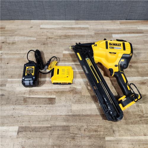 HOUSTON LOCATION - AS - IS DEWALT 20V MAX XR Lithium-Ion Cordless 2-1/2 in. 15-Gauge Finish Nailer Kit