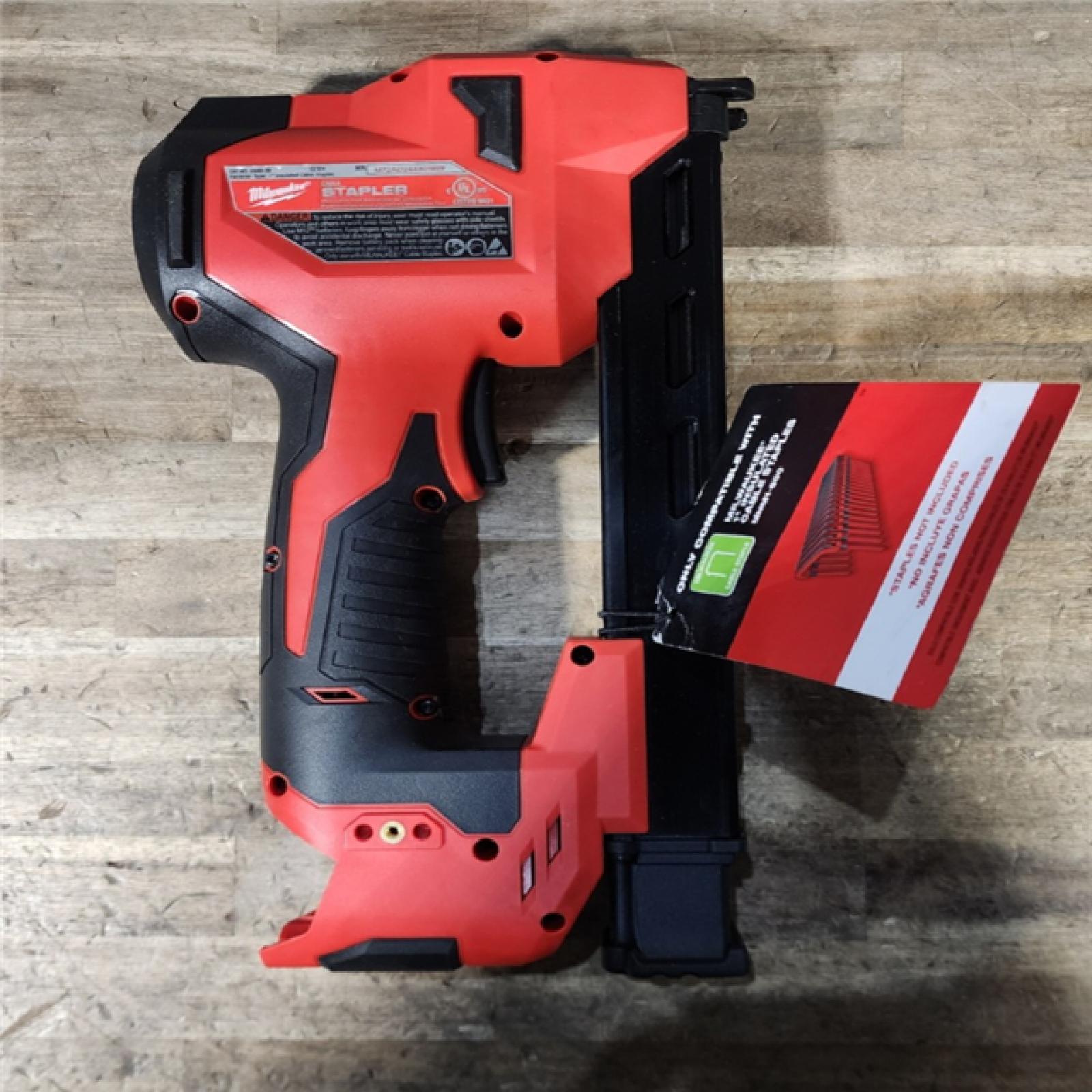 HOUSTON LOCATION - AS-IS (APPEARS LIKE NEW) Milwaukee M12 Cable Stapler (TOOL ONLY)