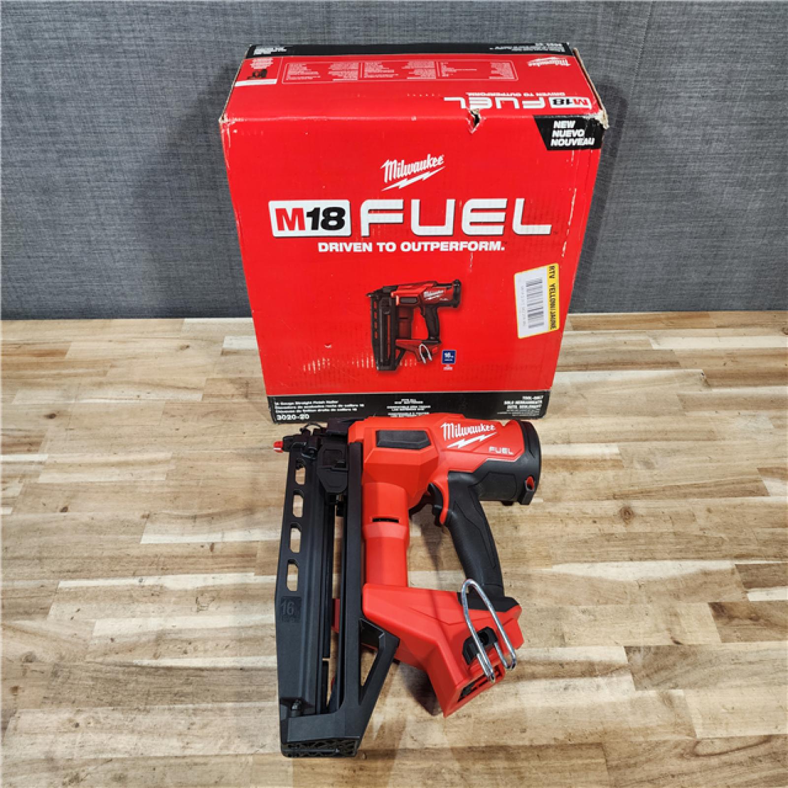 HOUSTON LOCATION - AS-IS (APPEARS LIKE NEW) Milwaukee FUEL 18-Volt Lithium-Ion Brushless Cordless Gen ll 16-Gauge Straight Finish Nailer (Tool Only)