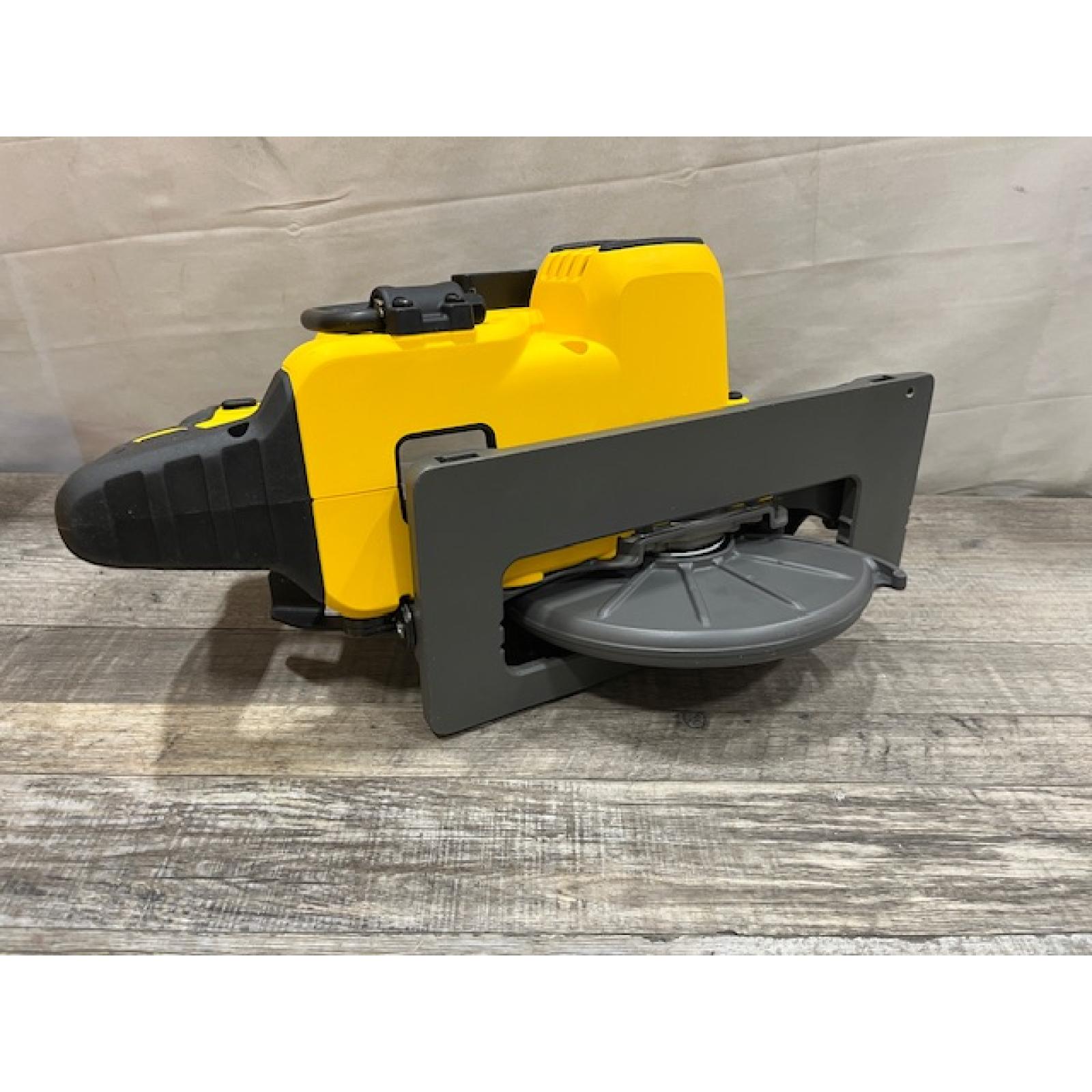 AS-IS DEWALT FLEXVOLT 60V MAX Cordless Brushless 7-1/4 in. Wormdrive Style Circular Saw (Tool Only)