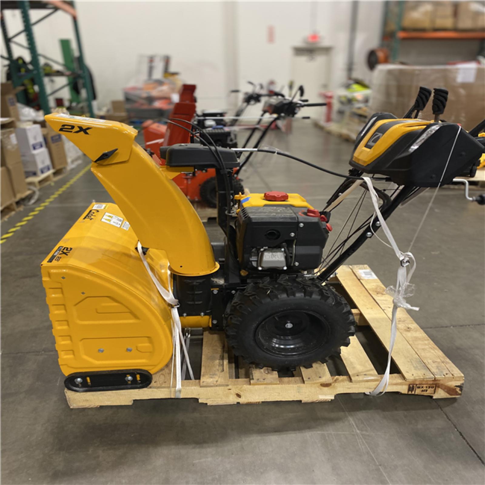Dallas Location - As-Is Cub Cadet 2X 28 in. 272cc Gas Snow Blower