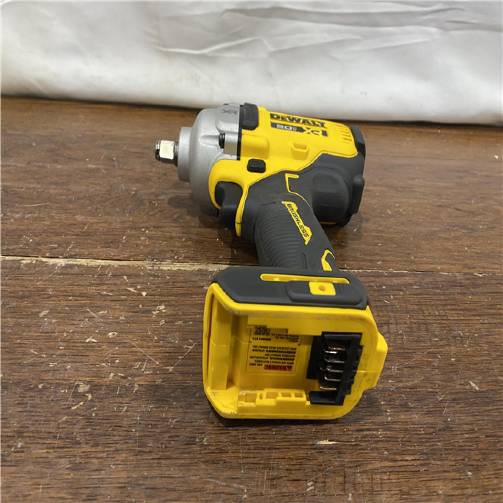 AS-IS  DEWALT 20-Volt MAX XR Cordless 1/2 in. Impact Wrench (Tool-Only) (DCF891B)