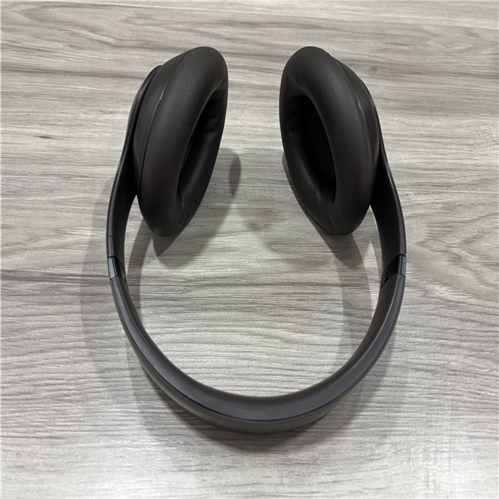 AS-IS Beats - Studio Pro - Wireless Noise Cancelling Over-the-Ear Headphones - Deep Brown