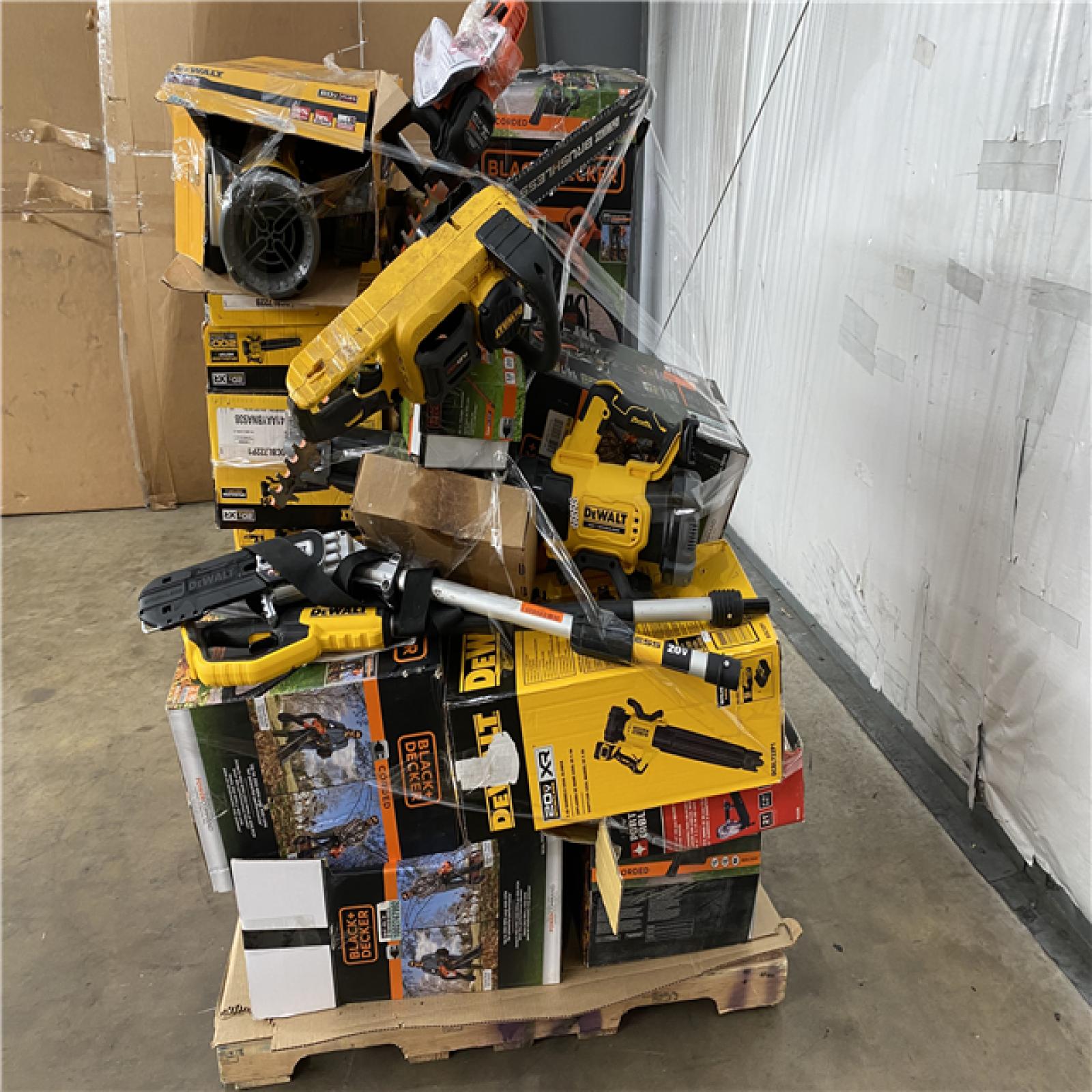 Houston Location AS IS - Tool Pallet