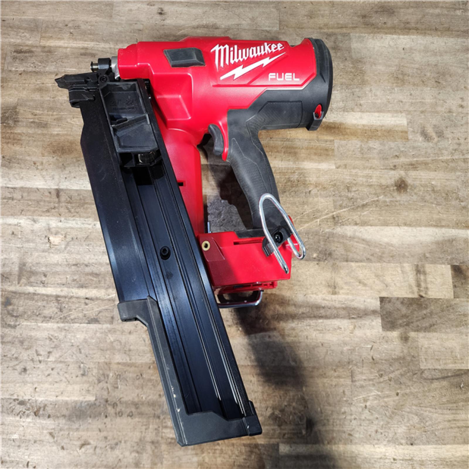 HOUSTON LOCATION - AS-IS Milwaukee 2744-20 M18 FUEL 3-1/2 in. 18V 21-Degree Lithium-Ion Brushless Cordless Framing Nailer (Tool-Only)